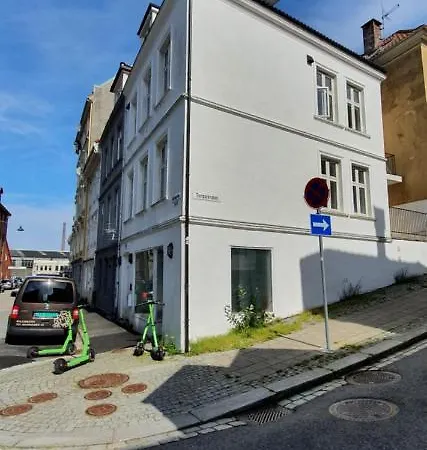 Nostegaten 95 * Bergen